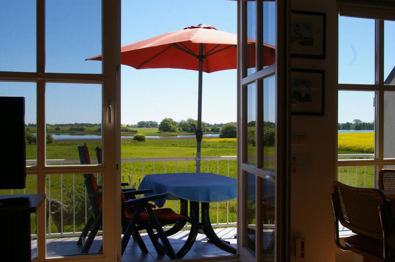 Ferienwohnung Boddenblick Zudar 外观 照片